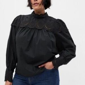 Gap Eyelet Mockneck Crochet Boho Cottagecore 100% Cotton Shirt Top L
